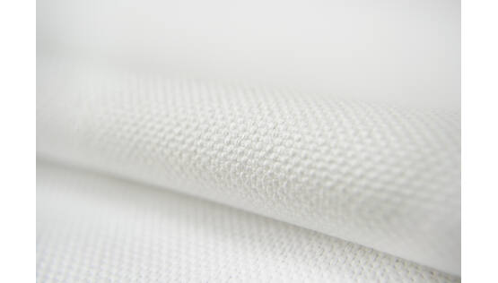 Poplin 250, +/- 250 g/m2
For subli transfer
2" core
1,55 x +/- 90 m